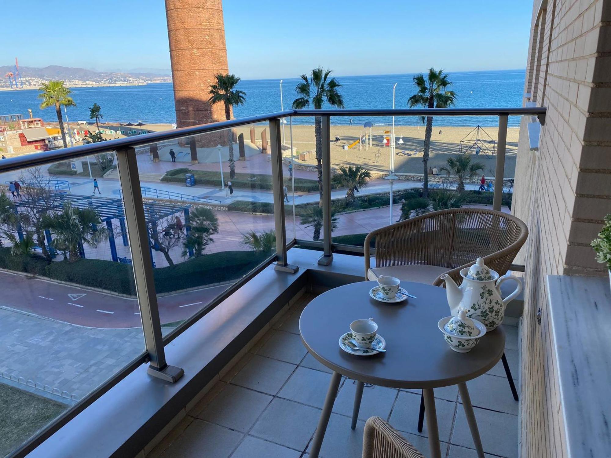 Playa Pacifico Apartment Malaga Zewnętrze zdjęcie