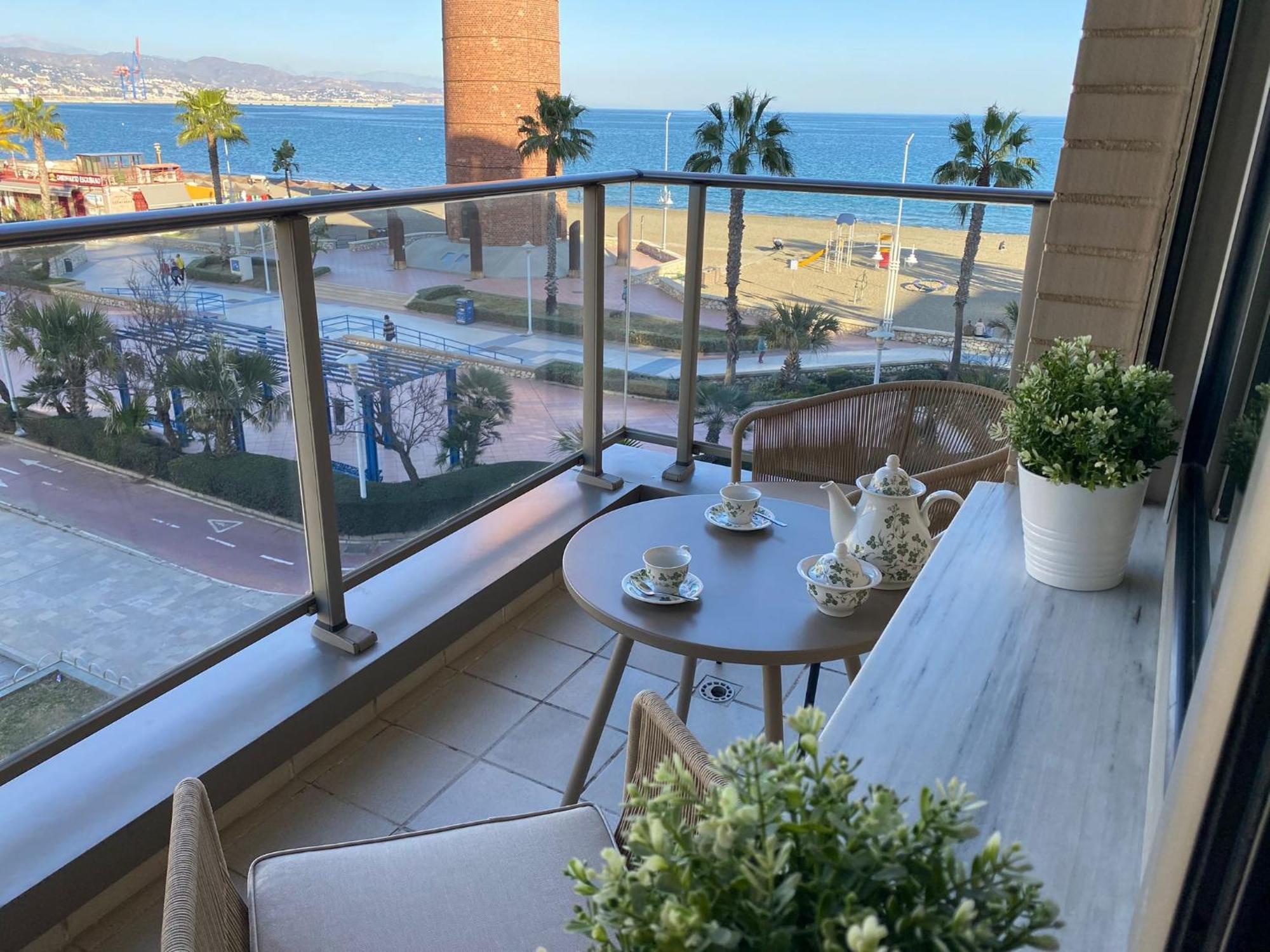 Playa Pacifico Apartment Malaga Zewnętrze zdjęcie