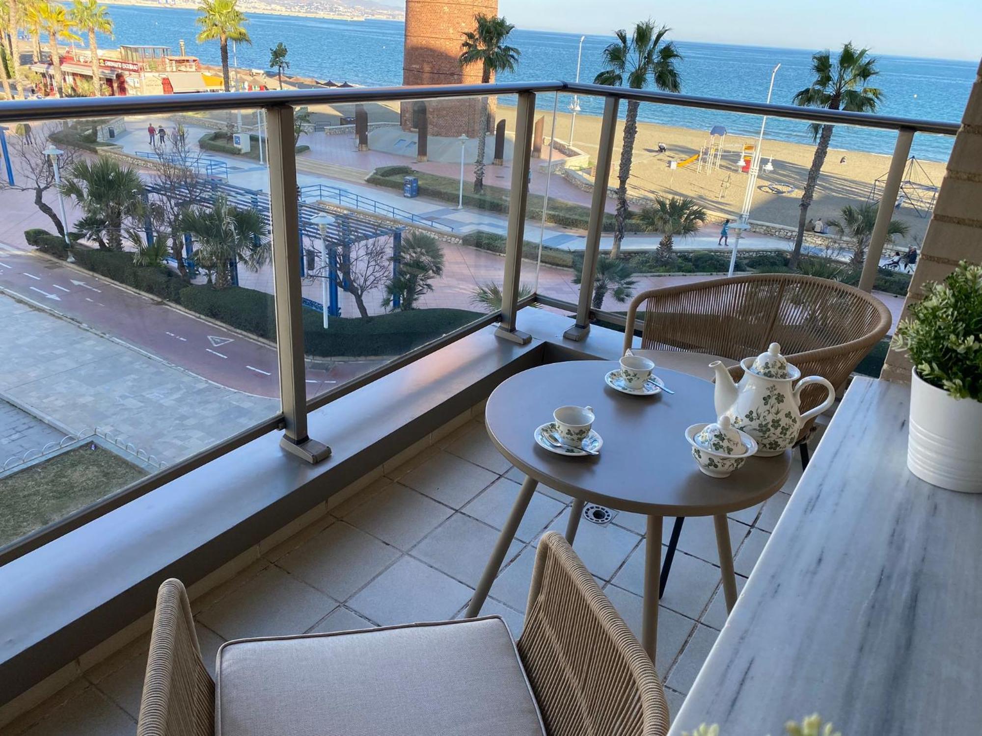 Playa Pacifico Apartment Malaga Zewnętrze zdjęcie